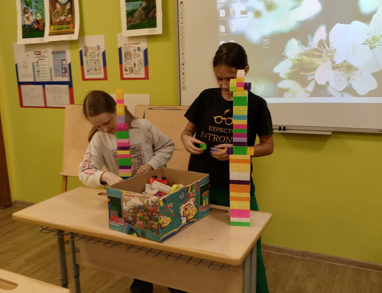 Посвящение юных художников и юных архитекторов