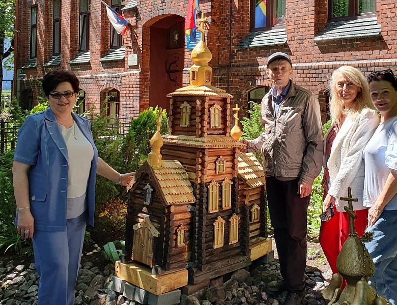 ДЕЛАТЬ ВСЁ СВОИМИ РУКАМИ И С ЛЮБОВЬЮ!