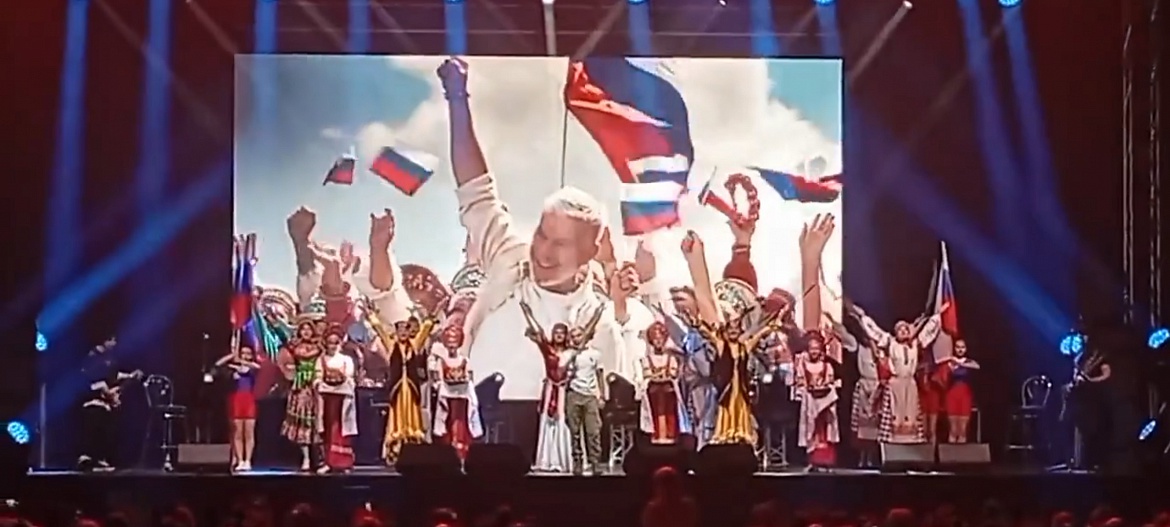 Участие ансамбля "Современница"  в концертной программе Олега Газманова становится традицией