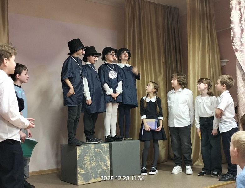 Премьерные спектакли под Новый год! 