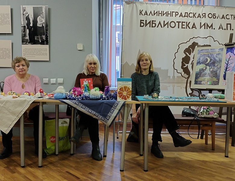 Театрализованные новогодние представления с участием Деда Мороза и Снегурочки