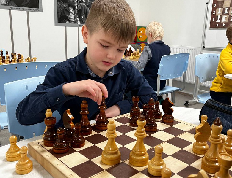 Дружеская новогодняя встреча юных  шахматистов
