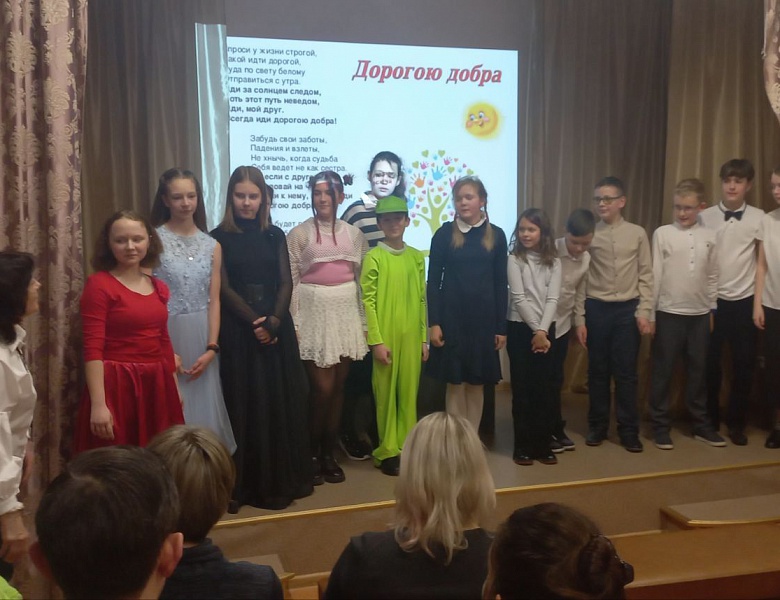 Премьерные спектакли под Новый год! 