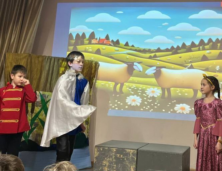 Премьерные спектакли под Новый год! 