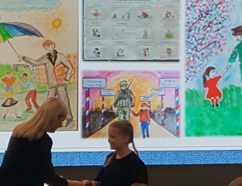 Награждение участников областного конкурса детского творчества  «Ребёнок и право»