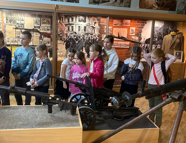 Ансамбль народной песни "Забавушка" в Музее Боевой Славы