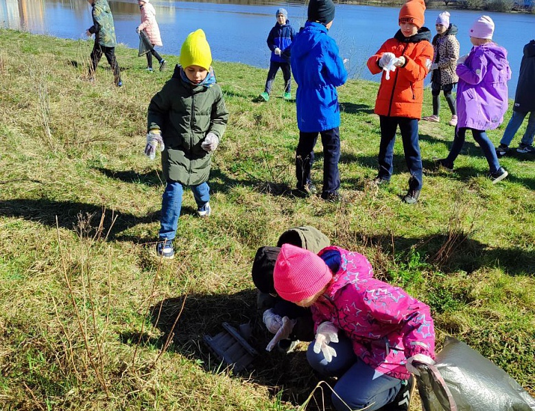 Юные экологи приняли участие  во Всероссийской неделе субботников «Мы за чистоту»