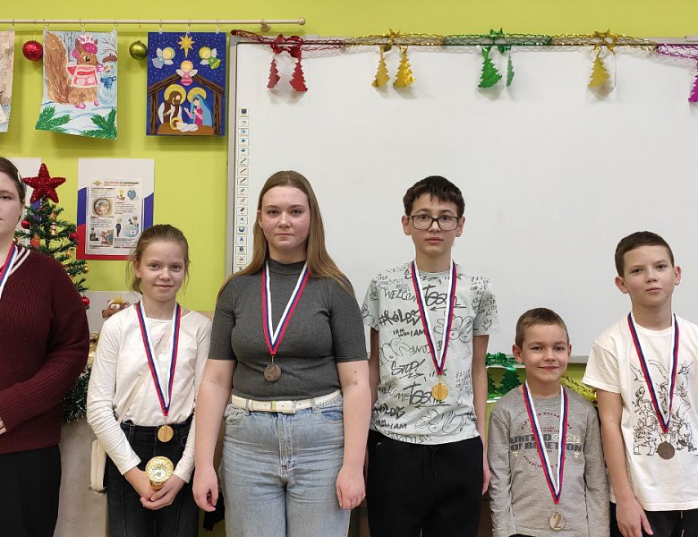 Итоги шахматного турнира,  посвященного 57-й годовщине со дня образования ДЮЦ "На Комсомольской"