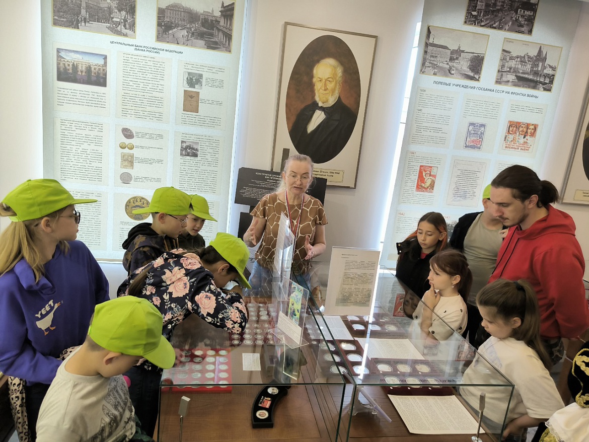 Мы вместе. День девятый