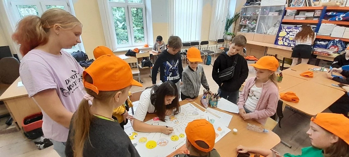 Вторая смена лагеря "Сюрприз" открыла свои двери для ребят 