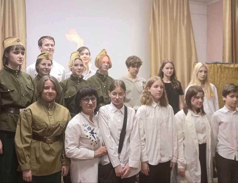 Новые премьеры юных актёров театральной студии "Шаг на сцену" 