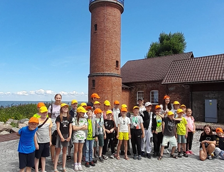 Край родной, навек любимый