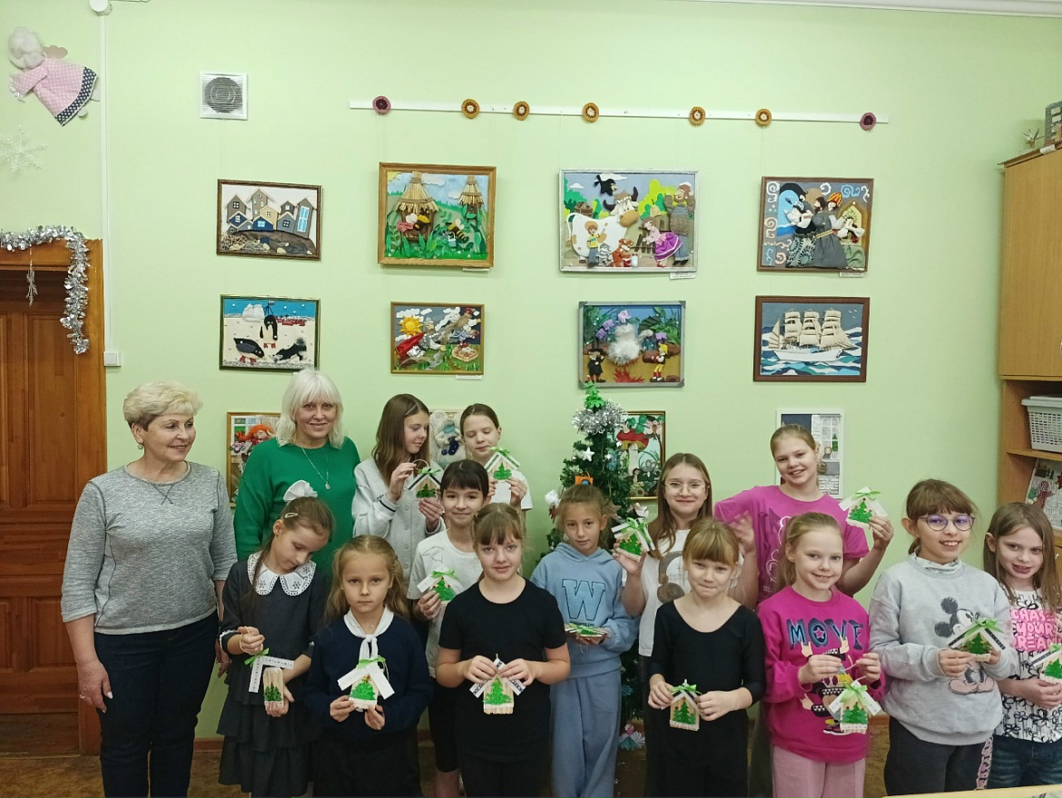 «Мастерская новогоднего вдохновения» продолжает свою работу