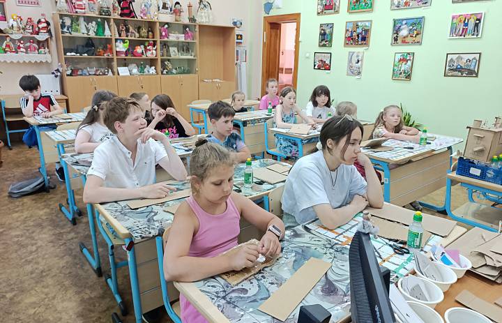 Академия звёзд 2-я смена начала свою работу