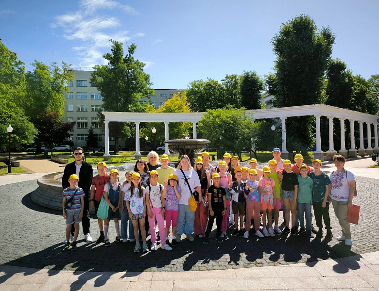 В кругу друзей