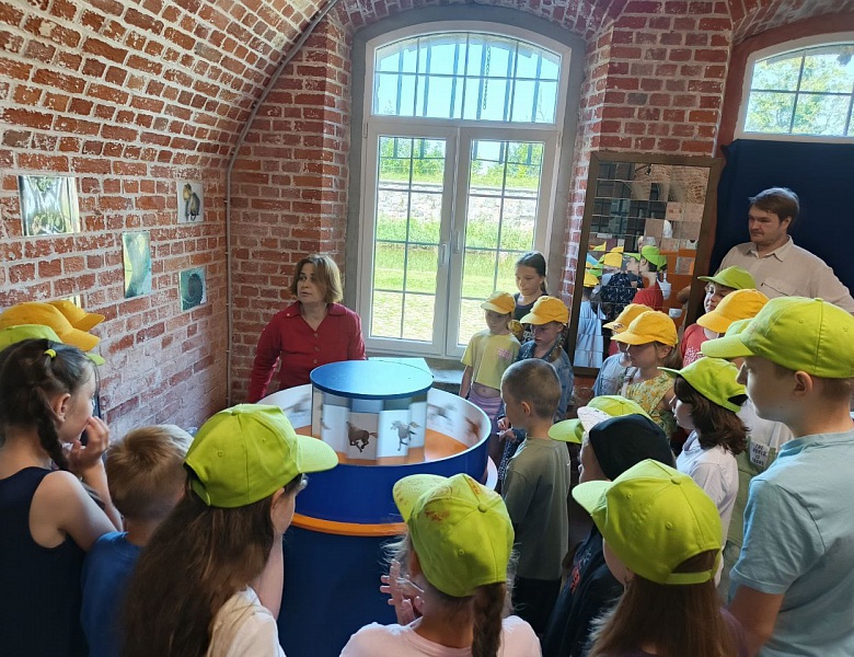 Лагерь "Сюрприз" посетил Форт 11