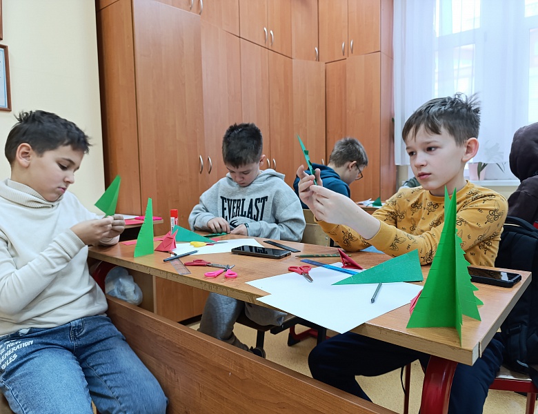 Декада декоративно-прикладного творчества продолжается