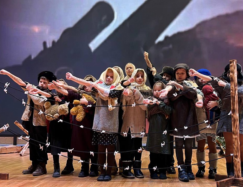 По страницам фестивальных встреч конкурса-марафона "Я и театр" 