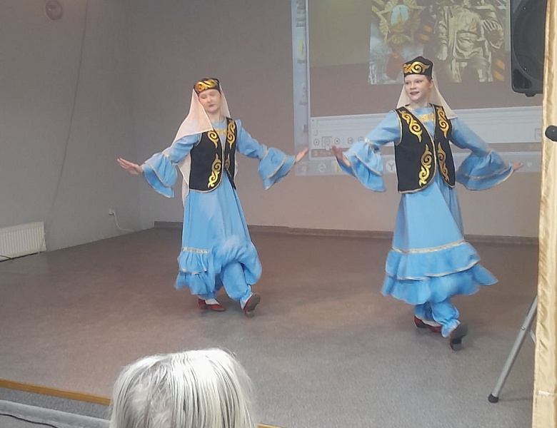 Праздничная программа  "Мужество. Доблесть. Честь." 