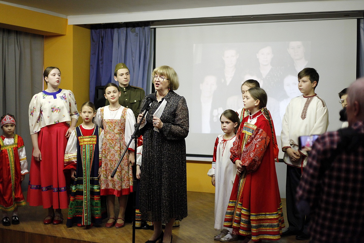 80-летию образования Калининградской области посвящается