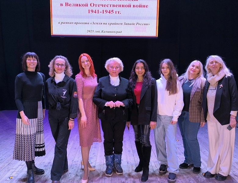 Дети поют песни о любви к Родине, к своему Отечеству! 