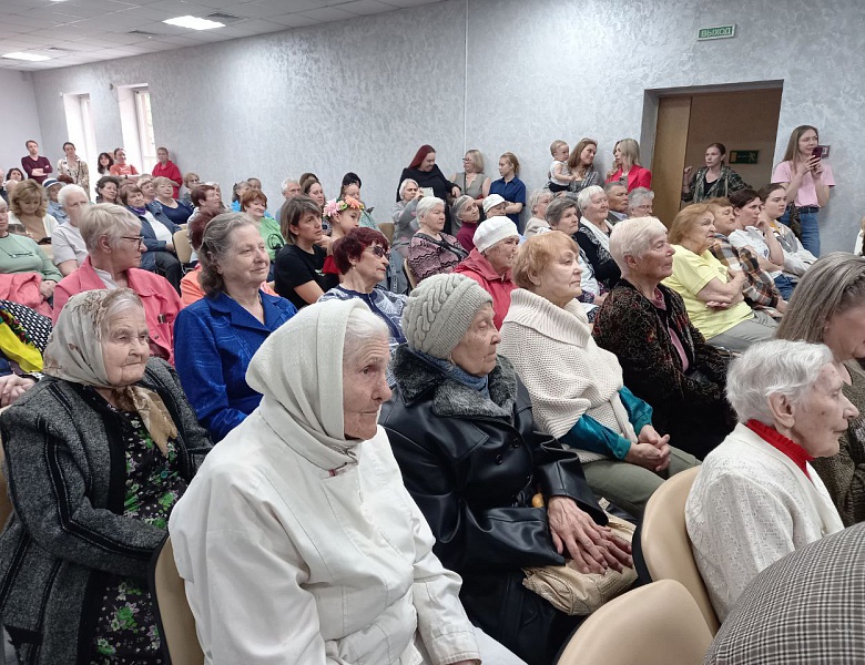 Патриотическая акция «Звёздный Победный май!» для ветеранов Госпиталя войн Калининградской области.