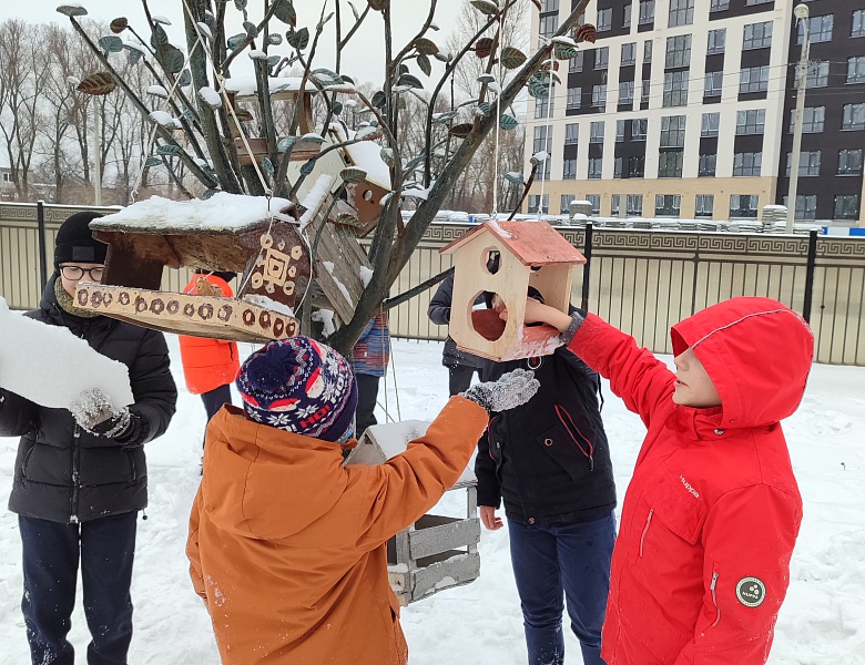 Экологическая акция «Поможем зимующим птицам!»