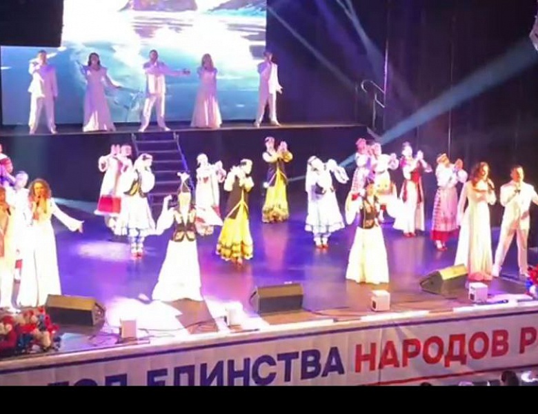 Юные танцоры ДЮЦ "НА КОМСОМОЛЬСКОЙ" приняли участие в открытии Года единства народов России