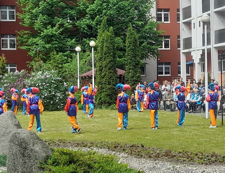 Встречая Победный май