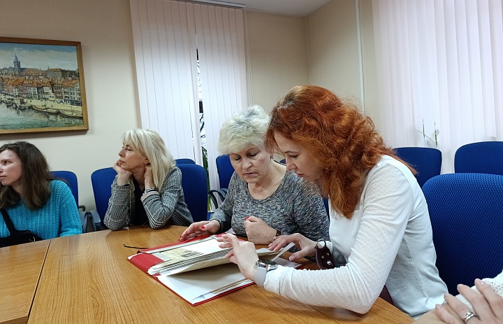 Экскурсия  в Государственный архив Калининградской области, посвящённая 80-летию образования Калининградской области