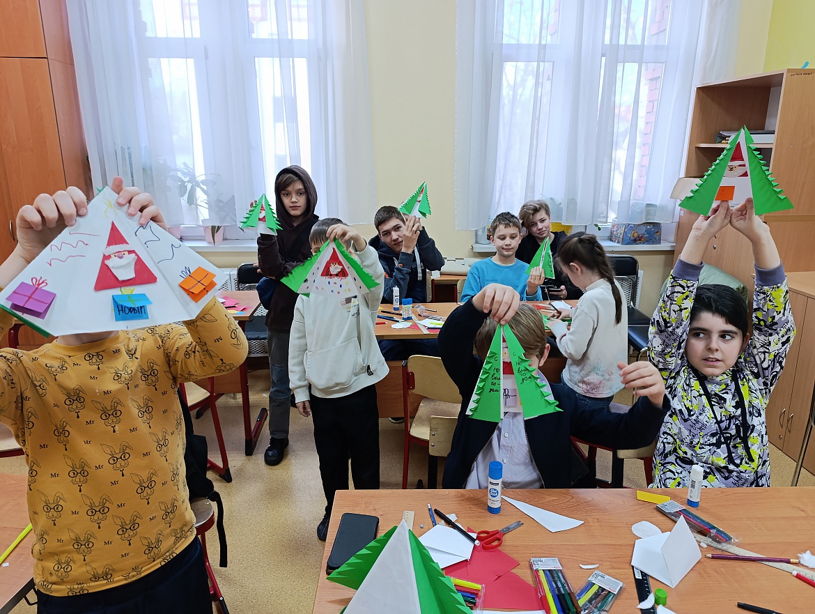 Декада декоративно-прикладного творчества продолжается