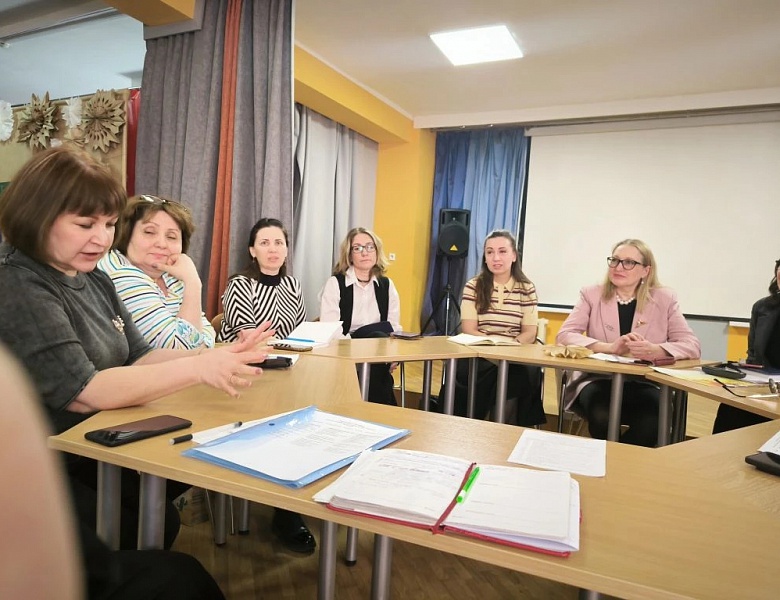 Круглый стол «Итоги проведения Конкурса «Я и театр»- 2026. Перспективы развития театрального творчества  в образовательном пространстве».