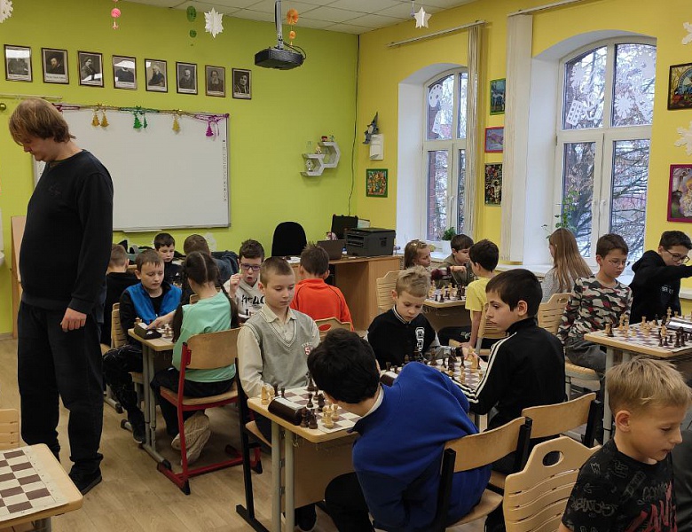 Итоги шахматного турнира,  посвященного 57-й годовщине со дня образования ДЮЦ "На Комсомольской"
