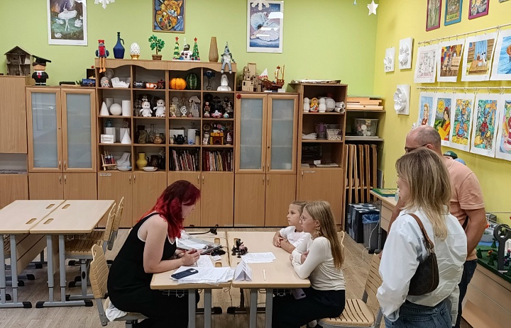 Первый день открытых дверей в ДЮЦ «На Комсомольской»: тепло, интересно, по-настоящему по-семейному