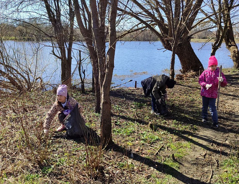 Юные экологи приняли участие  во Всероссийской неделе субботников «Мы за чистоту»