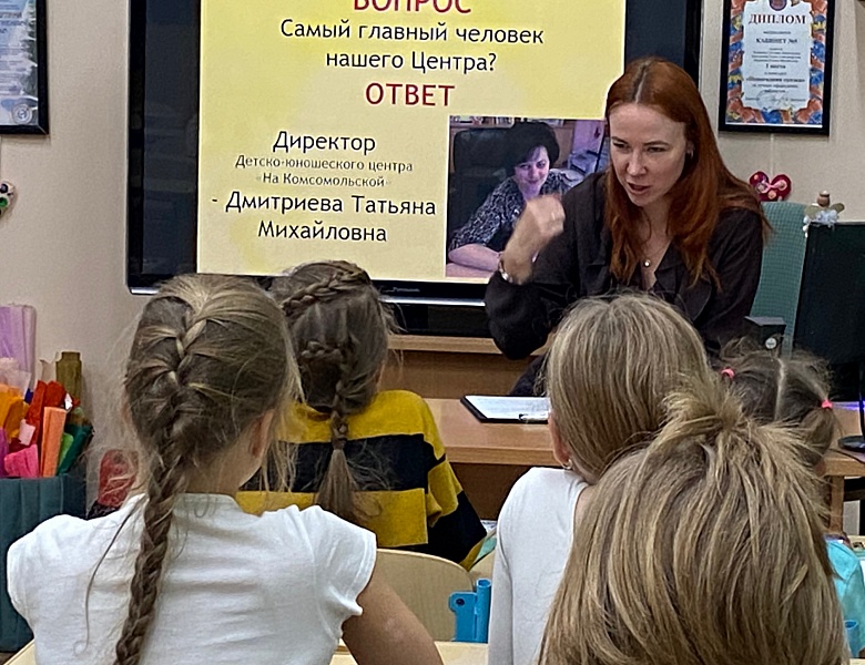 ОКТЯБРЬСКИЕ ДНИ СТУДИЙЦА