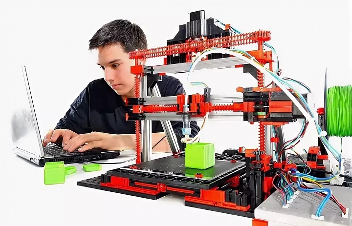 Открыт набор на 3D-моделирование и печать для ребят 9–15 лет в студии «Креатив»!
