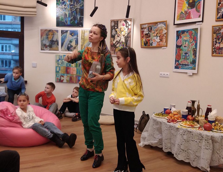 Удивительный мир метафор и смыслов. Открытие выставки «ПАРАДЖАНОВ, ПРИВЕТ»