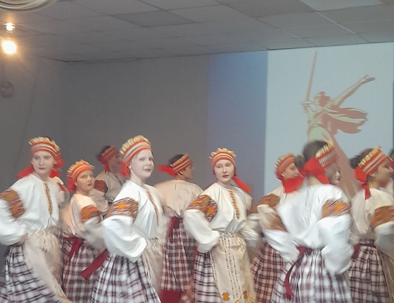 Праздничная программа  "Мужество. Доблесть. Честь." 