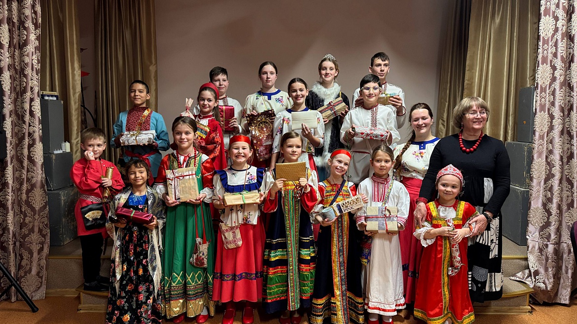 "Рождественские встречи" в кругу друзей и родителей